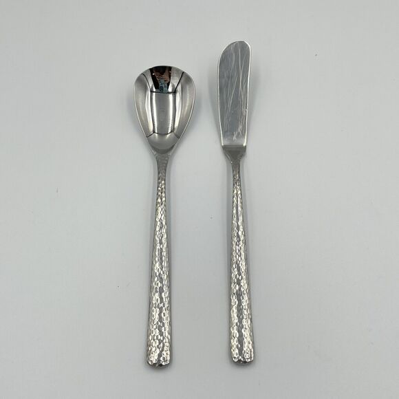 2 QTY Hampton Tomodachi ELLA Hammered Butter Knife Sugar Spoon Replace Flatware - Picture 1 of 6